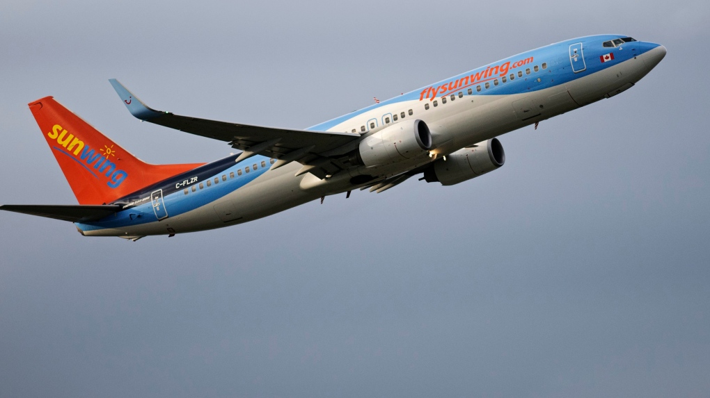 A Sunwing Airlines Boeing 737 (737-800) takes off from Vancouver International Airport, Richmond, B.C., April 4, 2014. THE CANADIAN PRESS IMAGES/Bayne Stanley
