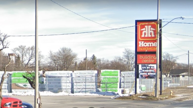 The Windsor Home Hardware Building Centre at 700 Tecumseh Rd. W in Windsor, Ont. (Source: Google Maps)
