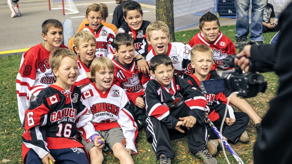Play On! Canada street hockey welcomes players of all ages and skill levels. (Source: Play On! Canada/Facebook)