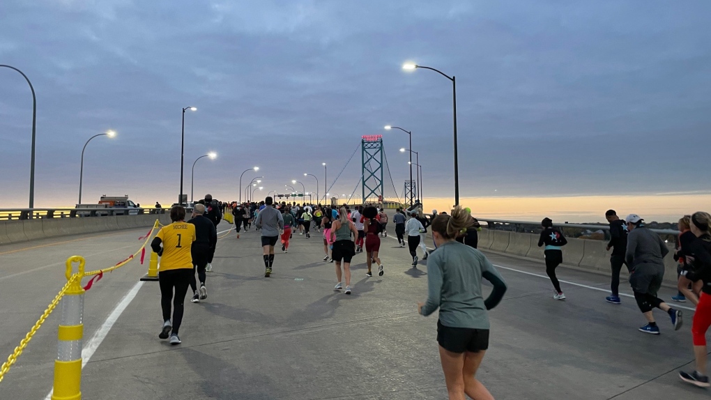 Runners head over the Ambassador Bridge in the Detroit Free Press Marathon in Detroit, Mich., on Oct. 16, 2022. (Melanie Borrelli/CTV News Windsor)